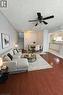 7465 Discus Crescent, Mississauga, ON  - Indoor Photo Showing Living Room 