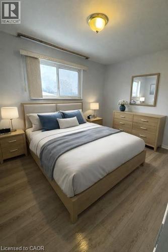 7465 Discus Crescent, Mississauga, ON - Indoor Photo Showing Bedroom