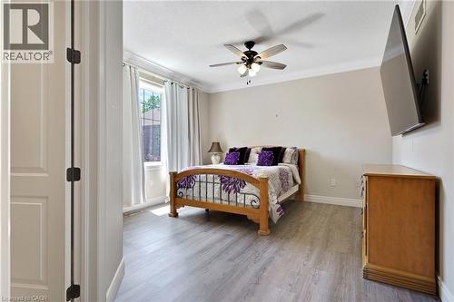 258 Edgewater Crescent Unit# 8, Kitchener, ON - Indoor Photo Showing Bedroom