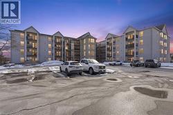 1411 WALKERS Line Unit# 213  Burlington, ON L7M 4P5