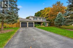 24 BANNISDALE Way  Carlisle, ON L0R 1H2