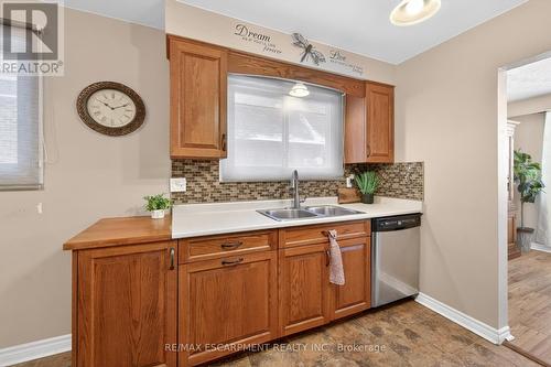 789 Rymal Road, Hamilton, ON - Indoor Photo Showing Kitchen With Double Sink