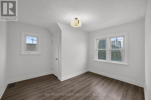 53 Paradise Road S, Hamilton, ON - Indoor Photo Showing Other Room