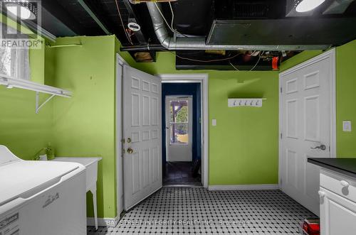 53 Paradise Road S, Hamilton, ON - Indoor Photo Showing Other Room