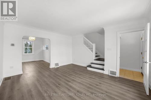 53 Paradise Road S, Hamilton, ON - Indoor Photo Showing Other Room