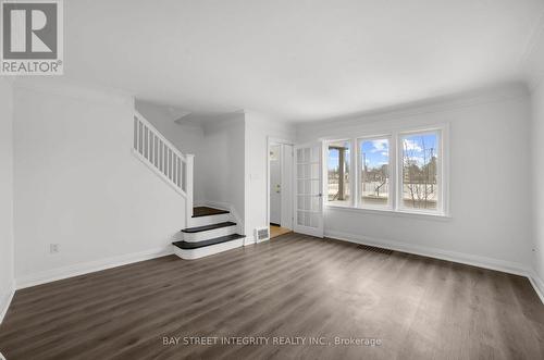 53 Paradise Road S, Hamilton, ON - Indoor Photo Showing Other Room