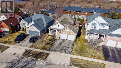 84 Endeavour Drive, Cambridge, ON - Outdoor