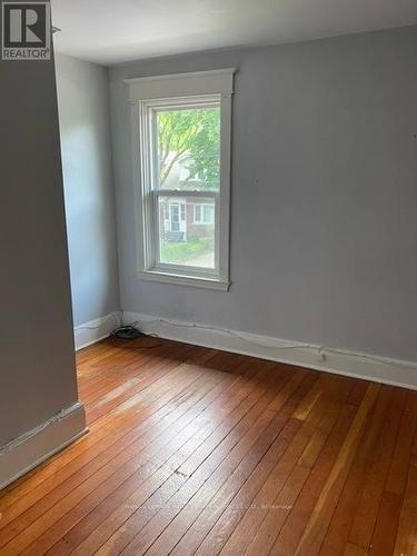 bedroom 3 - 38 North Oval, Hamilton, ON - Indoor Photo Showing Other Room