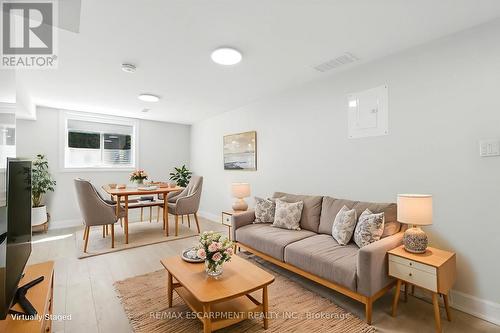 UNIT C - 929 Upper Ottawa Street, Hamilton, ON - Indoor Photo Showing Living Room