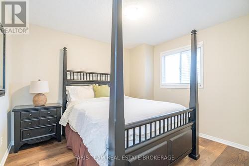 31 Etherington Crescent, Barrie, ON - Indoor Photo Showing Bedroom