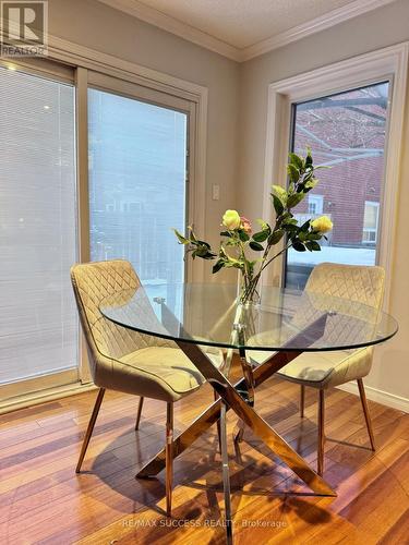 6643 Mockingbird Lane, Mississauga, ON - Indoor Photo Showing Dining Room