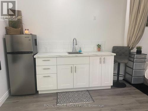 58 East 22Nd Street, Hamilton, ON - Indoor