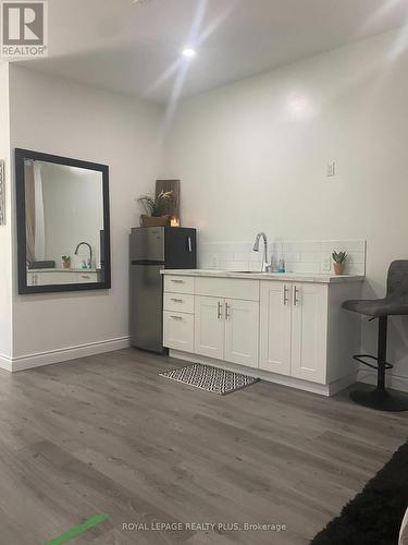 58 East 22Nd Street, Hamilton, ON - Indoor