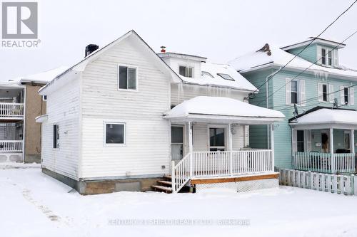 143 CARLETON STREET  Cornwall, ON K6H 4X3