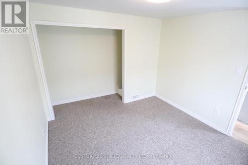 143 Carleton Street, Cornwall, ON - Indoor Photo Showing Other Room