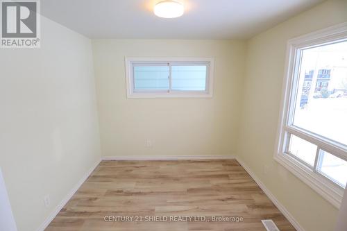 143 Carleton Street, Cornwall, ON - Indoor Photo Showing Other Room