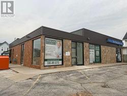 120 VIDAL STREET N  Sarnia, ON N7T 5X5