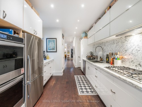 14 Tranby Avenue, Toronto, ON - Indoor Photo Showing Kitchen With Upgraded Kitchen