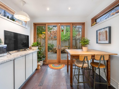 14 Tranby Avenue, Toronto, ON - Indoor Photo Showing Dining Room