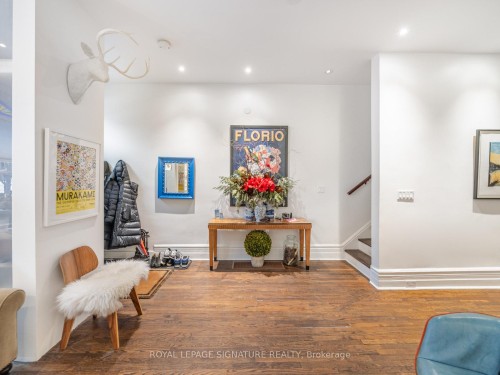 14 Tranby Avenue, Toronto, ON - Indoor Photo Showing Other Room
