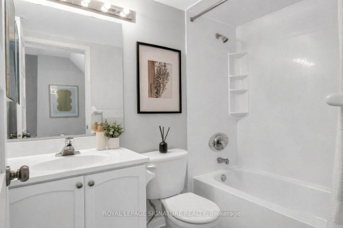 627-3 Everson Drive, Toronto, ON - Indoor Photo Showing Bathroom