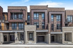 19 Gunton Street  Aurora, ON L4G 4A9