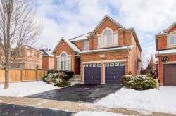 1534 Craigleith Road  Oakville, ON L6H 7V7