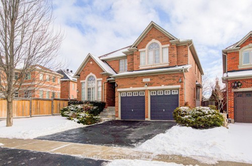 1534 Craigleith Road, Oakville, ON - Outdoor With Facade