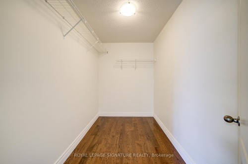 1534 Craigleith Road, Oakville, ON - Indoor