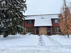 3 - 23 FLINT DRIVE  Kitchener, ON N2E 1S8