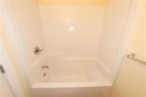 457 Aberdeen Ave, Winnipeg, MB 