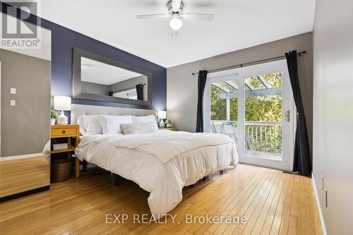7429 Sideroad 20 Side Road, Mapleton, ON - Indoor Photo Showing Bedroom