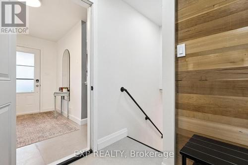 7429 Sideroad 20 Side Road, Mapleton, ON - Indoor Photo Showing Other Room