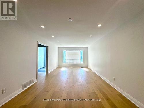 Main - 906 Marinet Crescent, Pickering, ON - Indoor Photo Showing Other Room