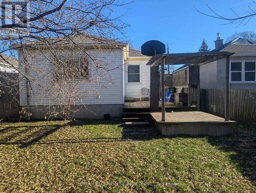 82 East 38Th Street, Hamilton, ON - Outdoor