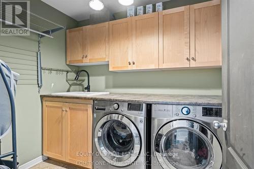 133 Arbourbrook Boulevard, Ottawa, ON - Indoor Photo Showing Laundry Room