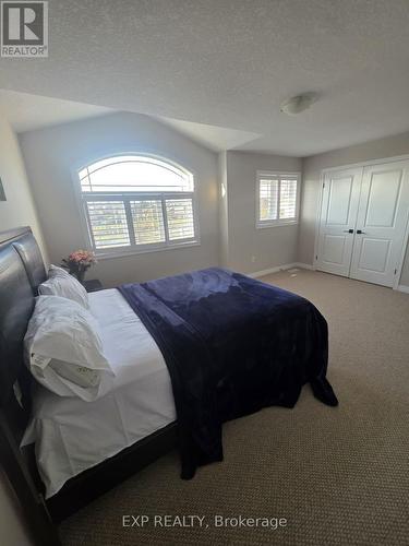 228 Greti Drive, Hamilton, ON - Indoor Photo Showing Bedroom