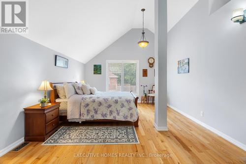 582 Upper James Street, Hamilton, ON 