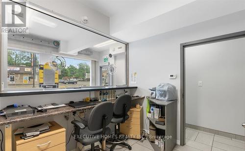 582 Upper James Street, Hamilton, ON 