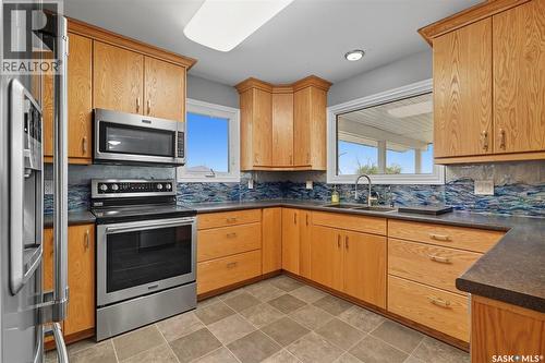 Deneiko Acreage, Usborne Rm No. 310, SK - Indoor Photo Showing Kitchen With Double Sink