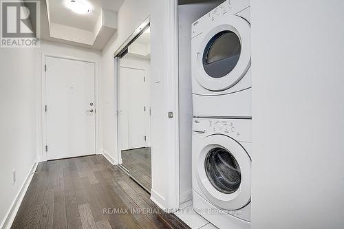 3407 - 295 Adelaide Street W, Toronto, ON - Indoor Photo Showing Laundry Room