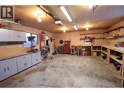 Garage - 