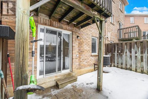 31 - 19 Foxchase Avenue, Vaughan, ON - Outdoor With Exterior