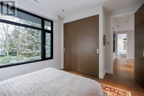 1471 Rogerswood Court, Mississauga, ON - Indoor Photo Showing Bedroom