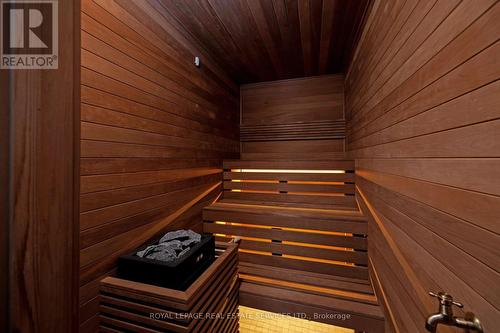 1471 Rogerswood Court, Mississauga, ON - Indoor Photo Showing Other Room