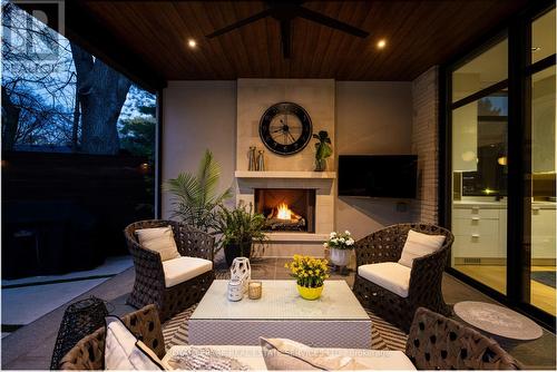 1471 Rogerswood Court, Mississauga, ON -  With Fireplace With Deck Patio Veranda With Exterior