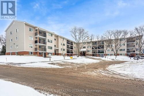 109 - 6532 BILBERRY DRIVE  Ottawa, ON K1C 4N9