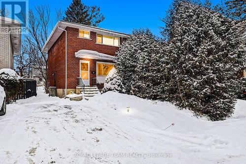 906 Ivanhoe Avenue, Ottawa, ON - Outdoor