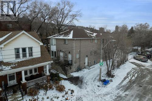 90 Tisdale Street S, Hamilton, ON - Outdoor