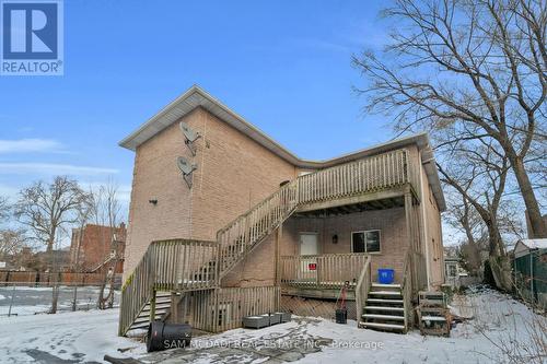 90 Tisdale Street S, Hamilton, ON - Outdoor